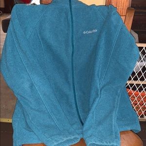 Teal Columbia zipper crew neck jacket.
